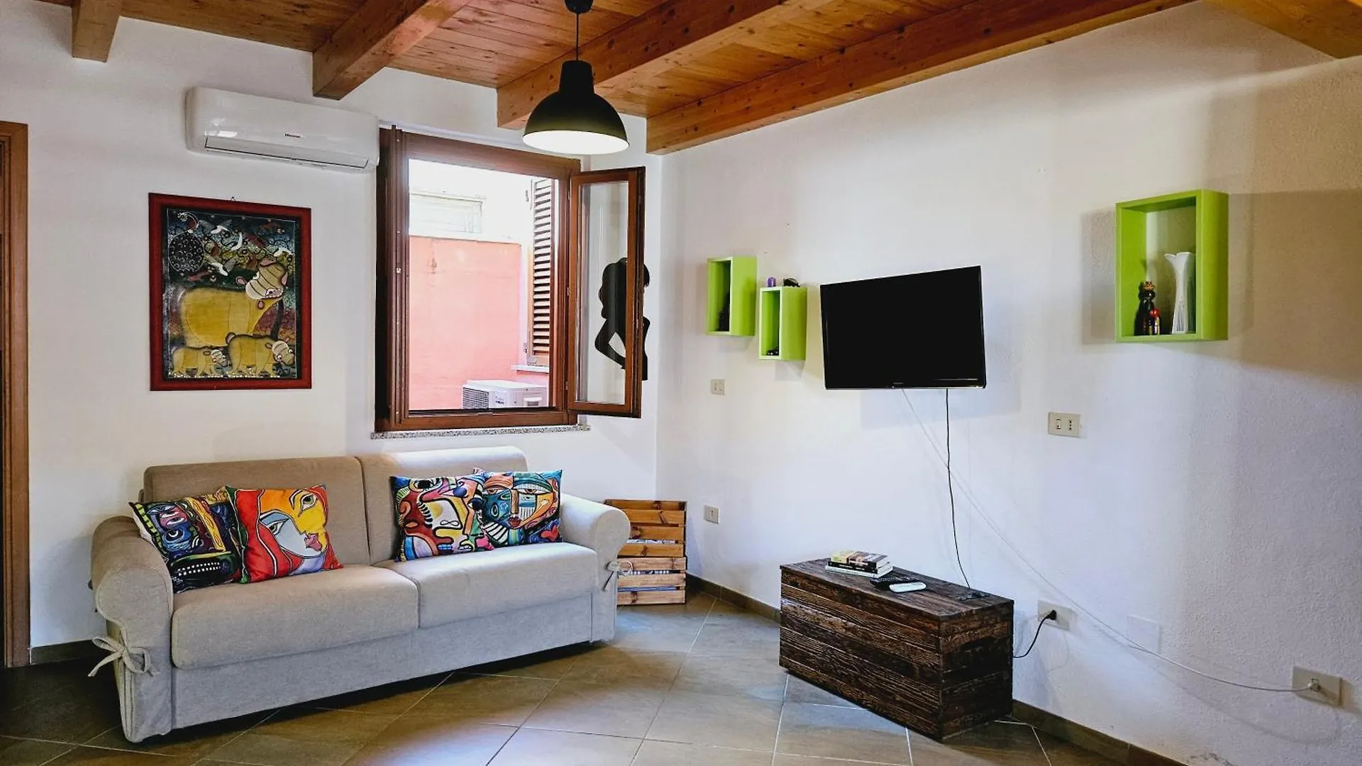 Vila Porto San Paolo A 50 Mt Dal Mare Itálie